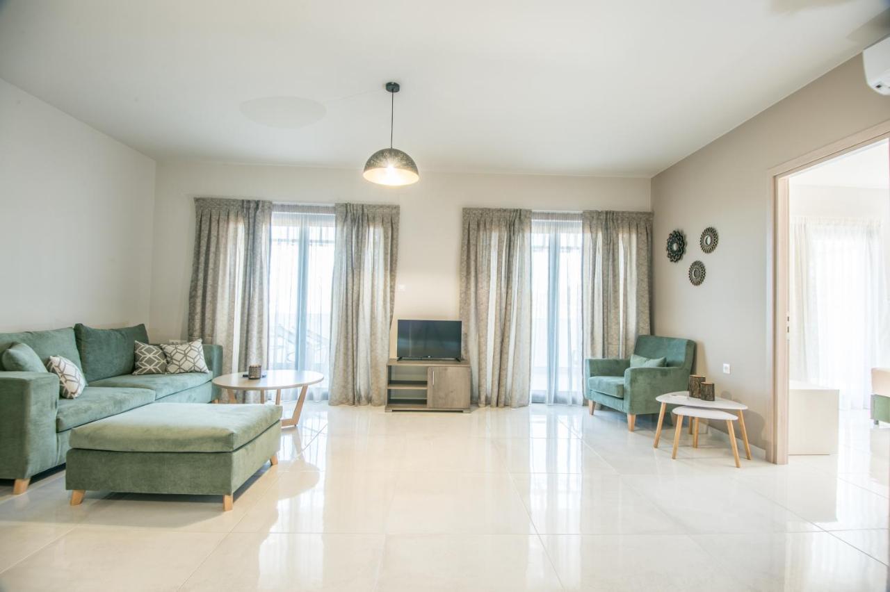 Olivia Suite อายิโอสนิโกลาโอส ภายนอก รูปภาพ