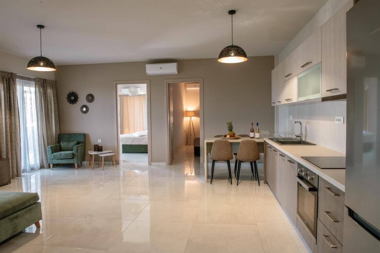 Olivia Suite อายิโอสนิโกลาโอส ภายนอก รูปภาพ