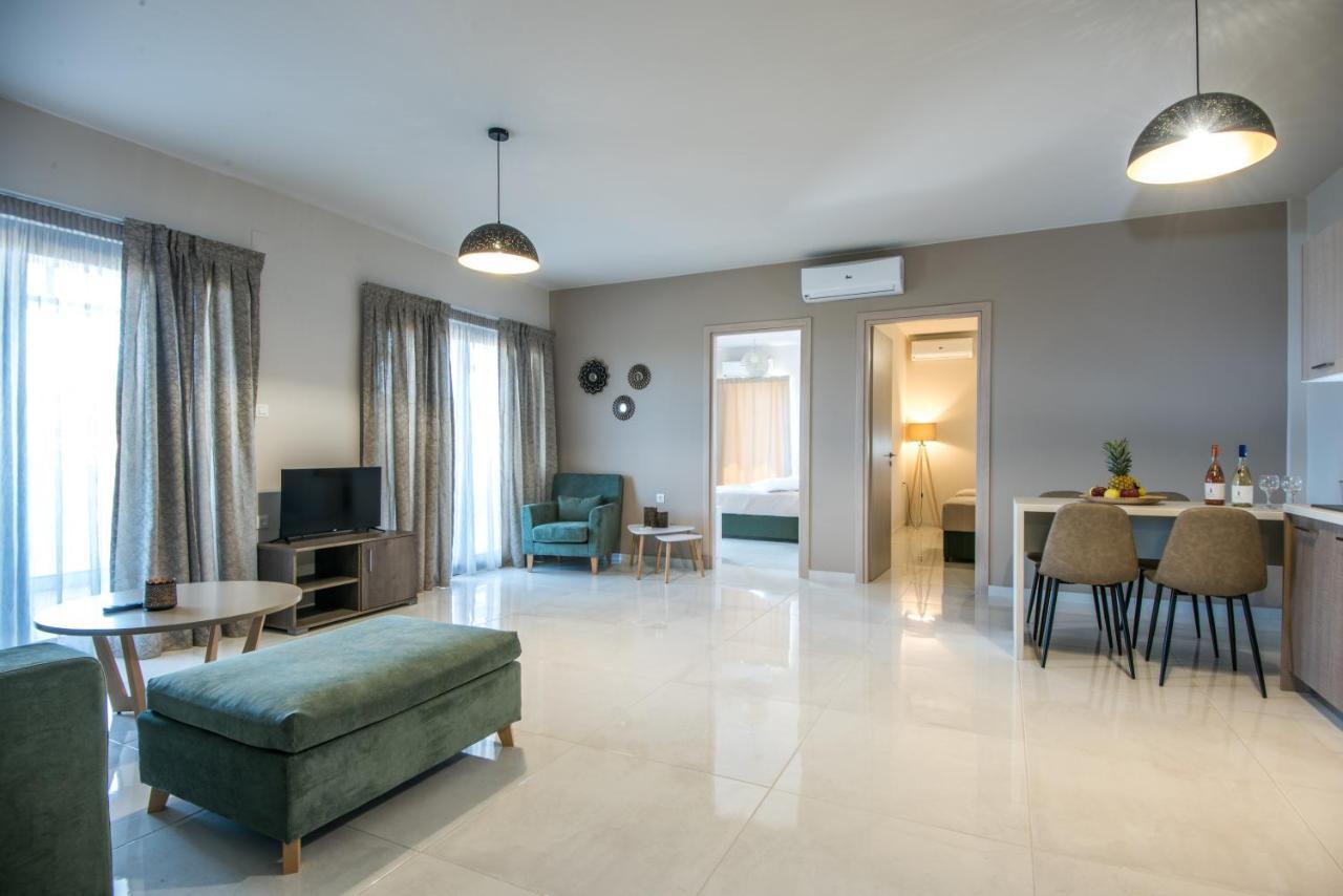 Olivia Suite อายิโอสนิโกลาโอส ภายนอก รูปภาพ