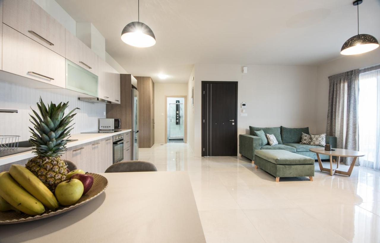 Olivia Suite อายิโอสนิโกลาโอส ภายนอก รูปภาพ